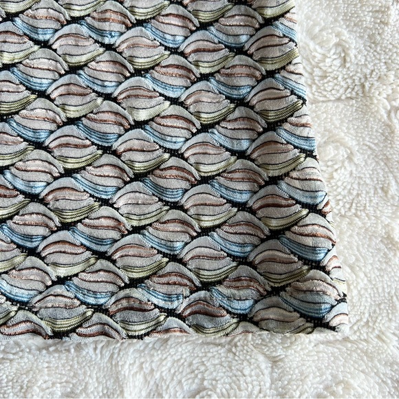 Wrapper Short Sleeve VNeck Tee Top Womens Medium Multicolor Patterned AOP Vtg - Picture 7 of 10